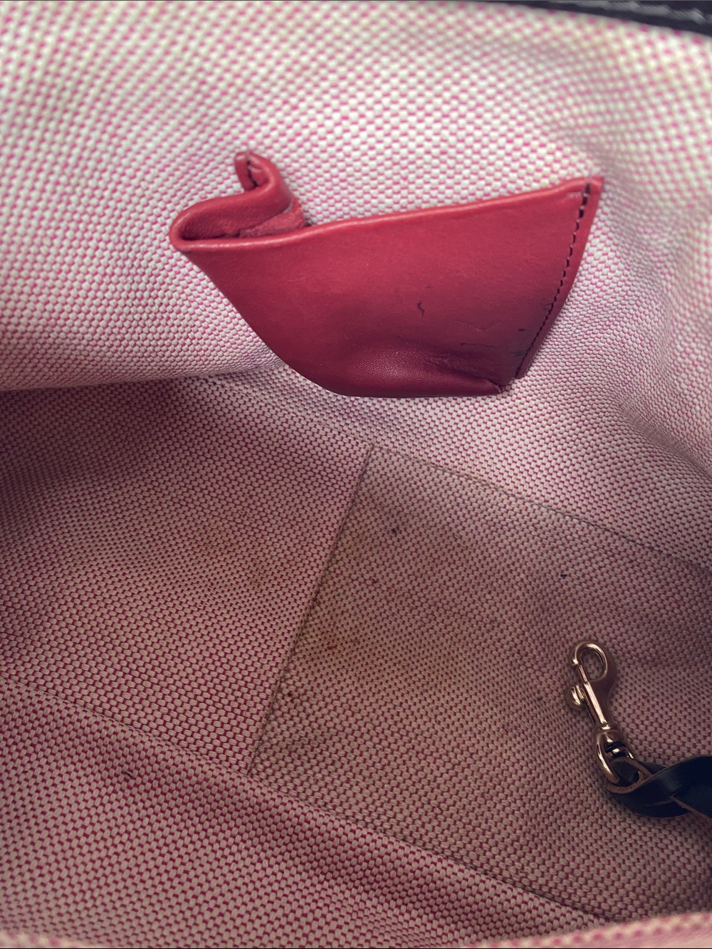 Dooney & Bourke Shoulder Bag Red Leather Hobo Gold Hardware - Picture 8 of 8